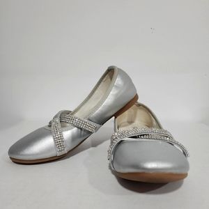 Girls Furdeour Slip On Silver Dressy Shoes Size 13